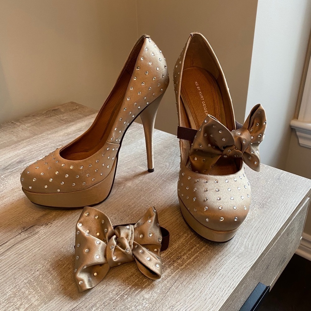 Kurt Geiger Nude Satin Heels Diamond Studs & Bow